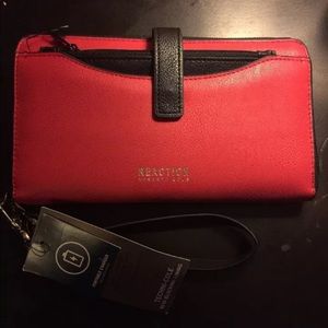 Reaction Kenneth Cole Techni-Cole Red Wallet